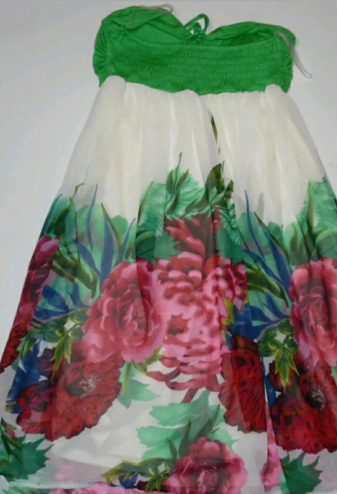 Xxi Womens Small Floral halter top green/white